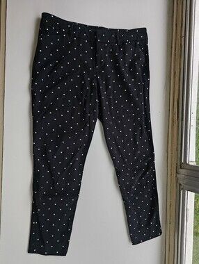 Old Navy Pixi Black with White Polka Dots Cropped Fitted Pants - Women's Sz 12